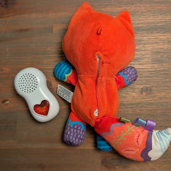Colorful Musical Fox Plush Toy (French) - Picture 2 of 3